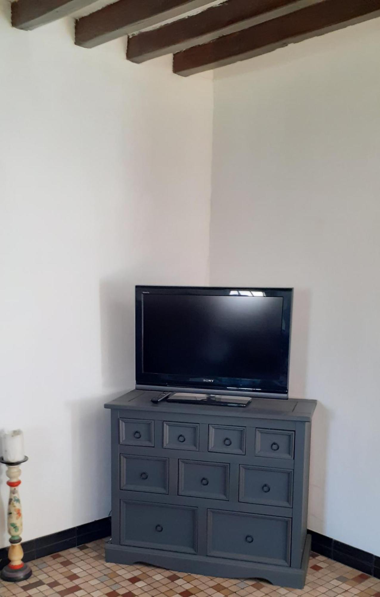Wildberry Cottage Orgeres-la-Roche Экстерьер фото