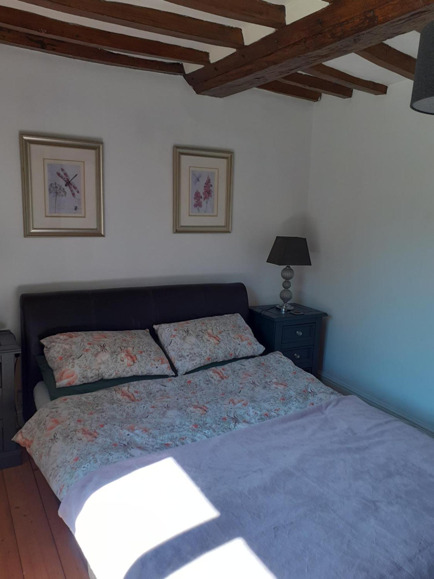 Wildberry Cottage Orgeres-la-Roche Экстерьер фото