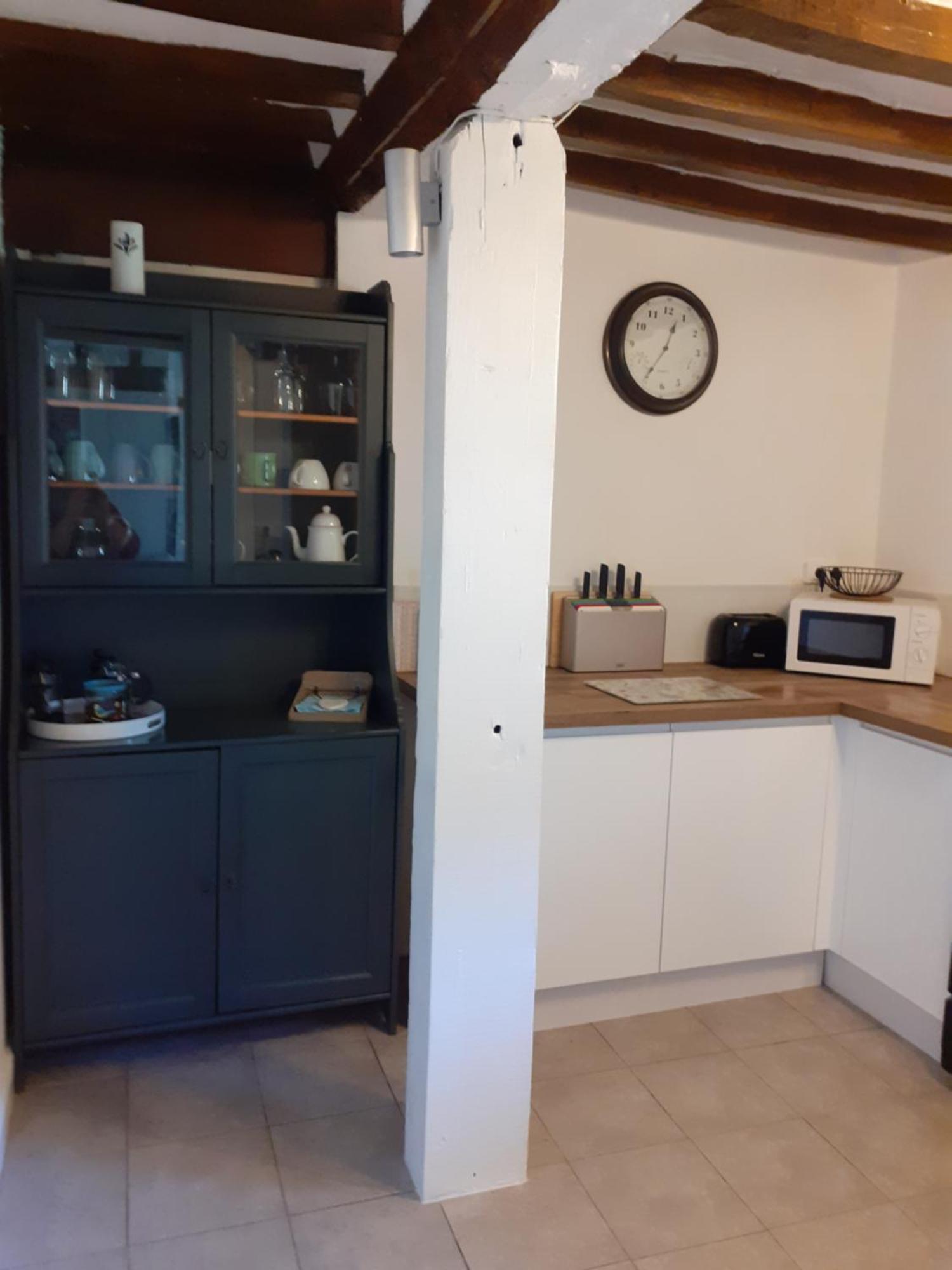 Wildberry Cottage Orgeres-la-Roche Экстерьер фото